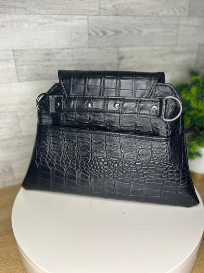 The Jenesis Crossbody Bag Pattern